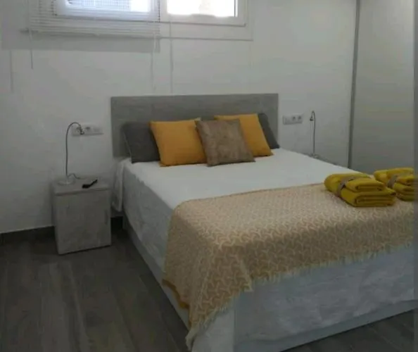 Crypsso E Iris * O Grove